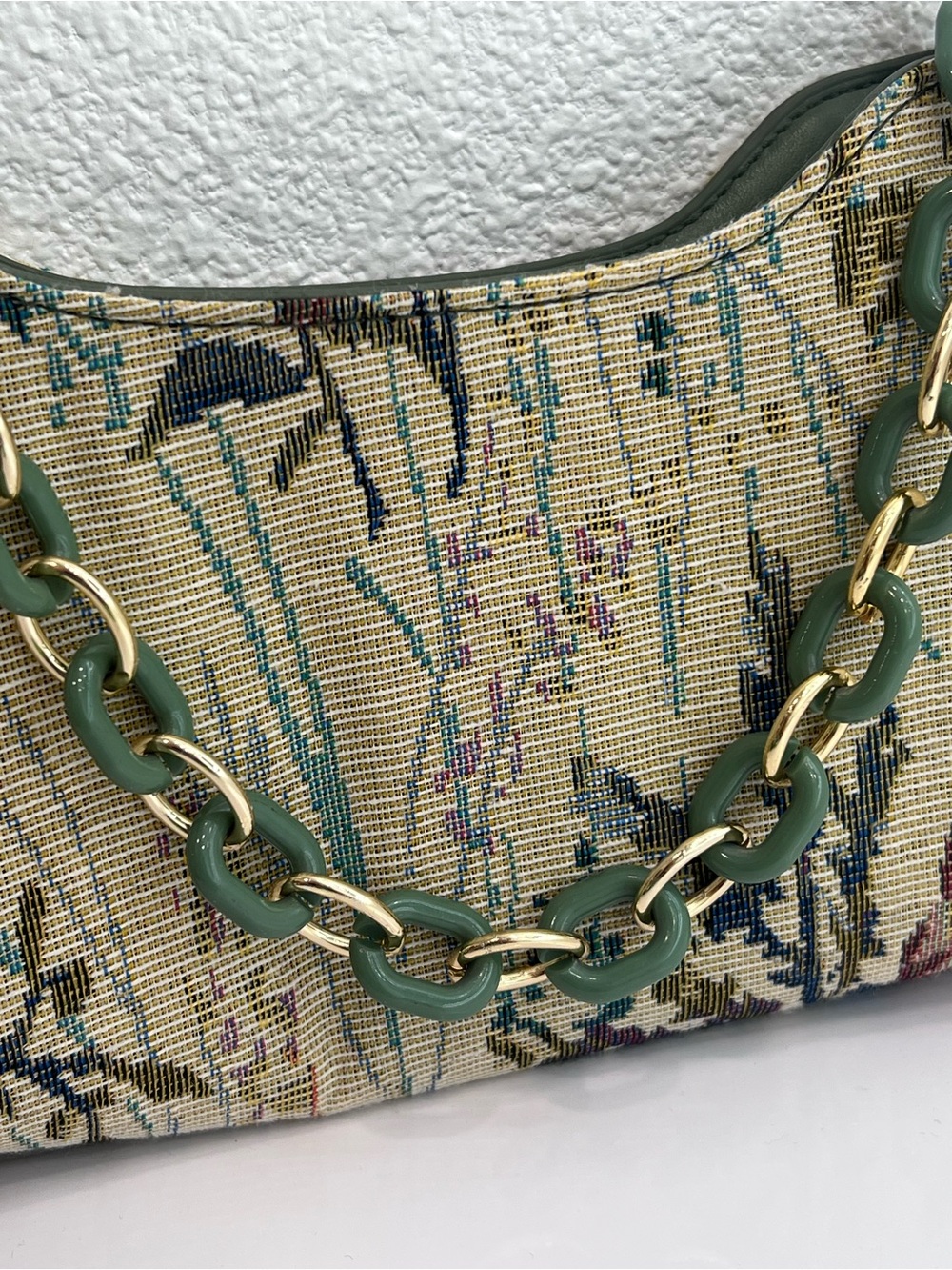 Vintage Floral Tapestry Baguette Bag – Green & Gold Acrylic Chain Strap Shoulder - Picture 8 of 13